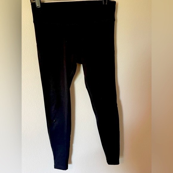 Under Armour Women’s Black Fitted Base Layer Leggings M - Picture 2 of 7